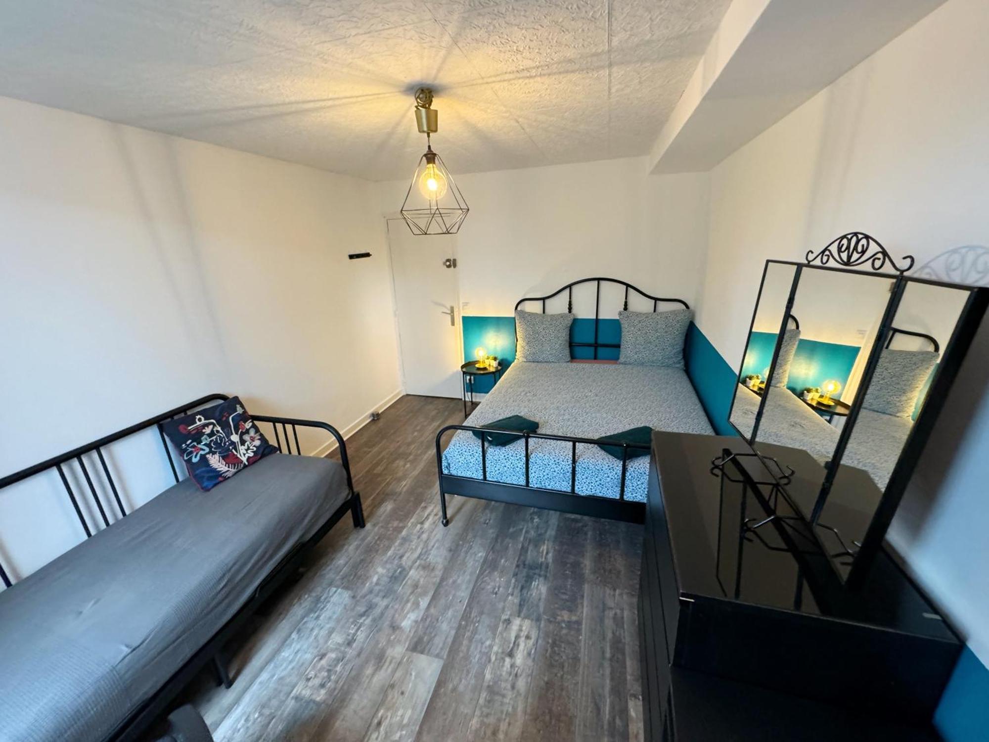 CHIC&COSY GRAND APPART BUSINESS Centre NETFLIX Saint-Etienne  Extérieur photo